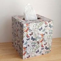 Butterfly Tissue Box Cover - Decoupage vintage style in natural beige with small butterflies and leaves 