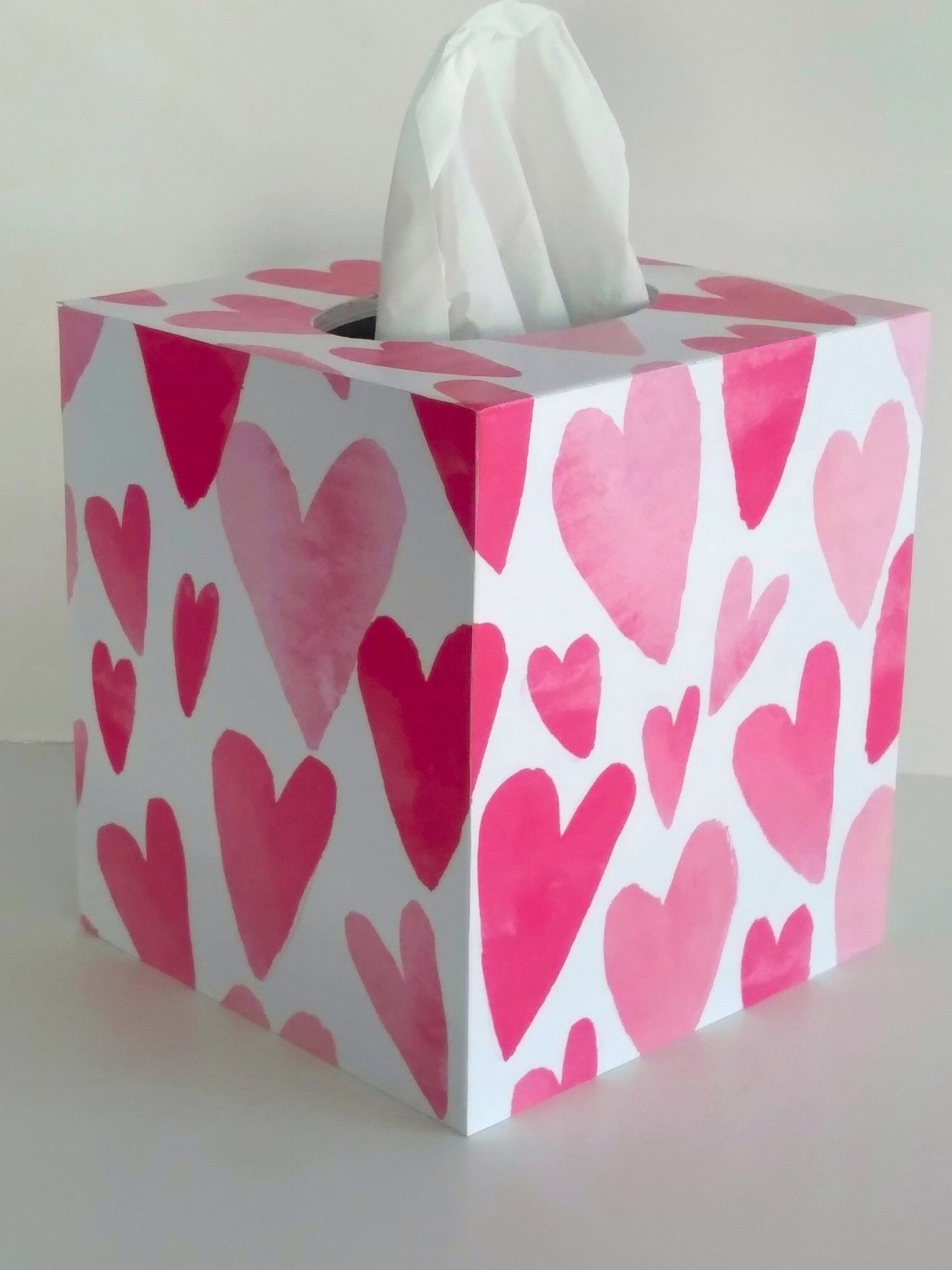 Hearts Tissue Box Cover - Decoupage square tissue holder, Valentines, Love