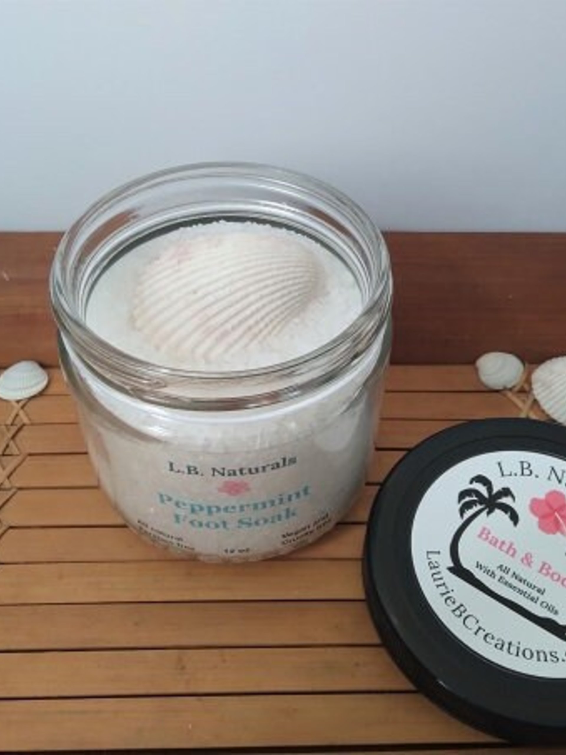 Natural Peppermint Foot Soak w/ Keepsake Seashell Scoop