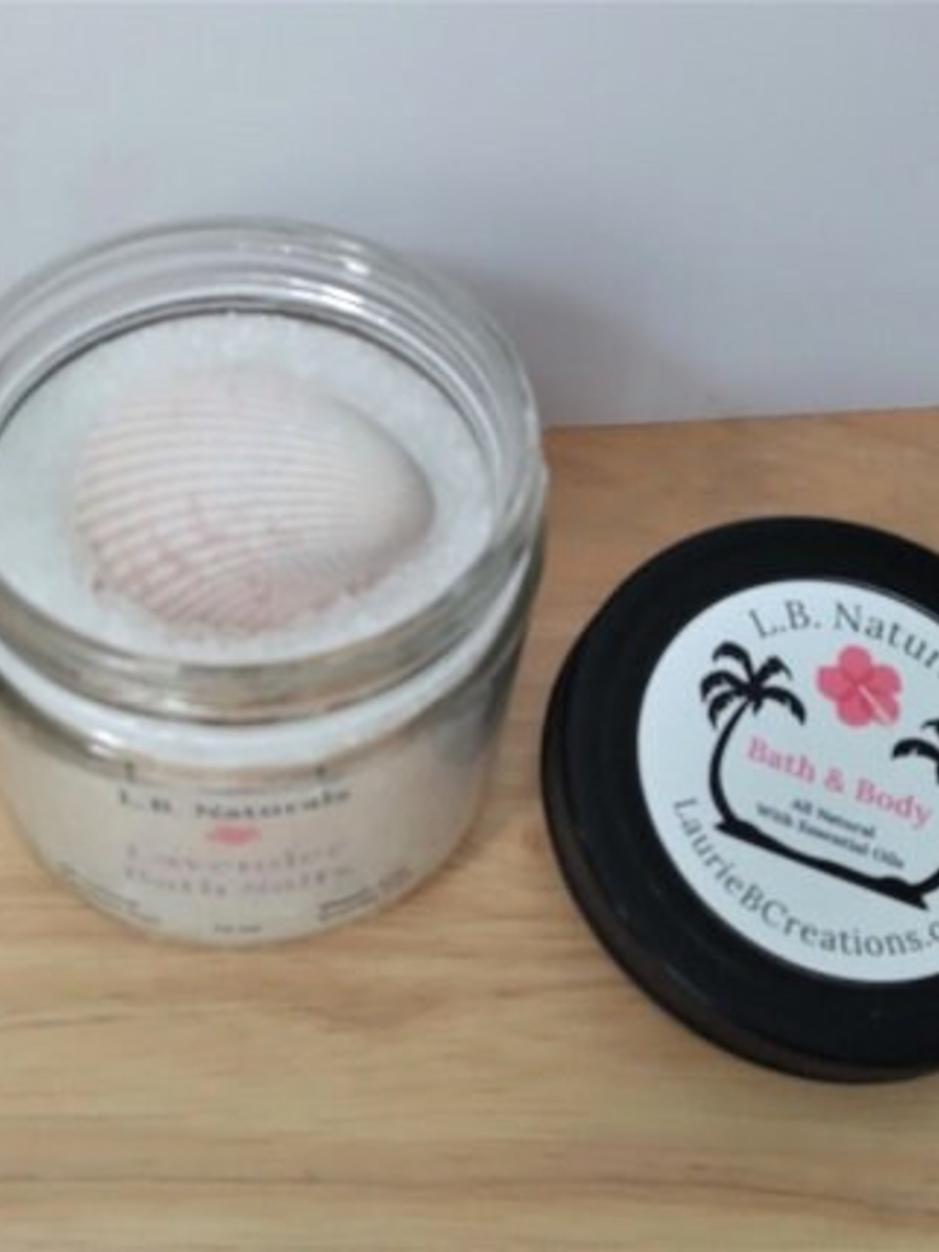 Natural Lavender Bath Salts w/ Keepsake Seashell